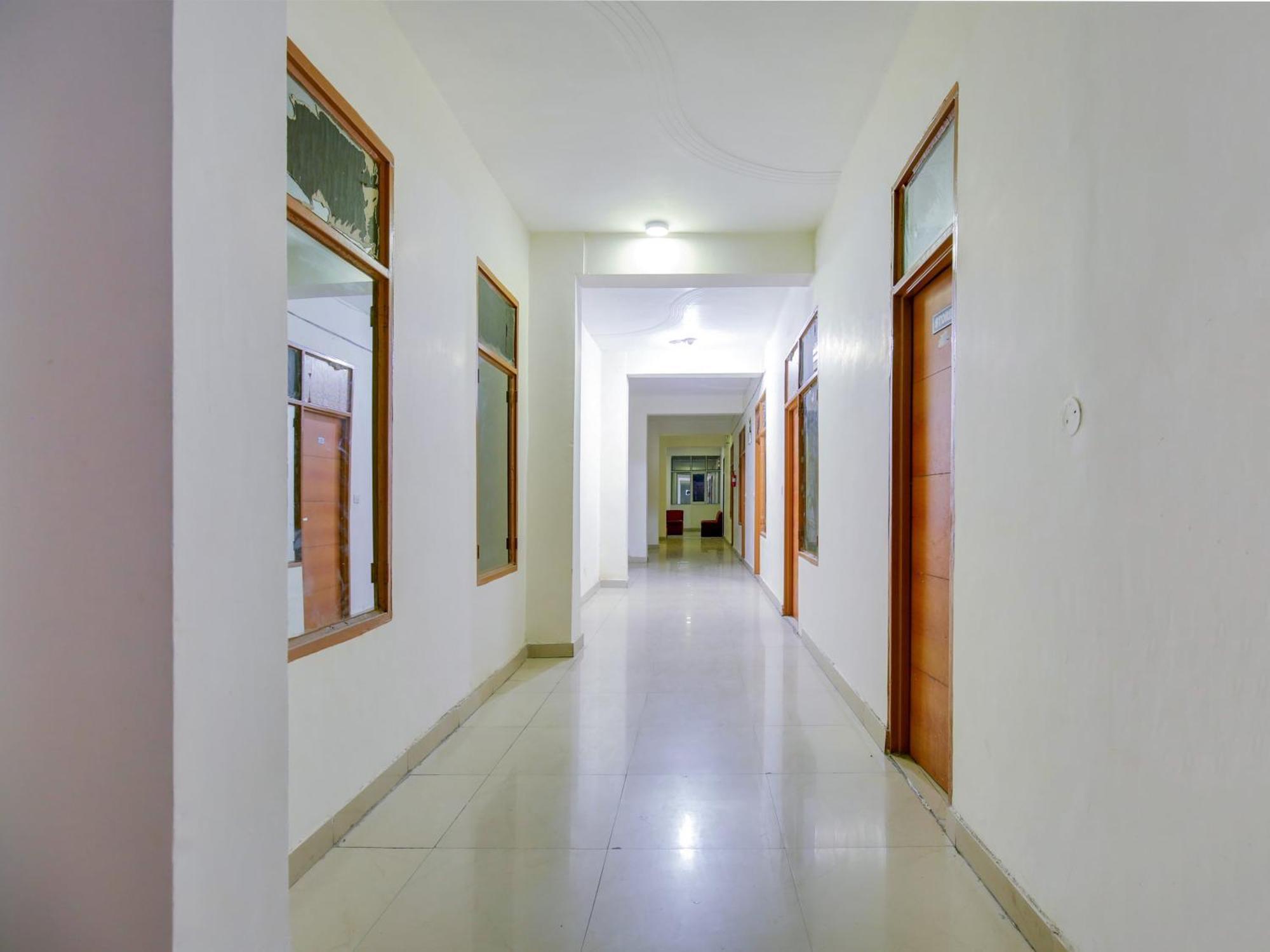 Hotel O Platinum Inn Nayagaon Luaran gambar