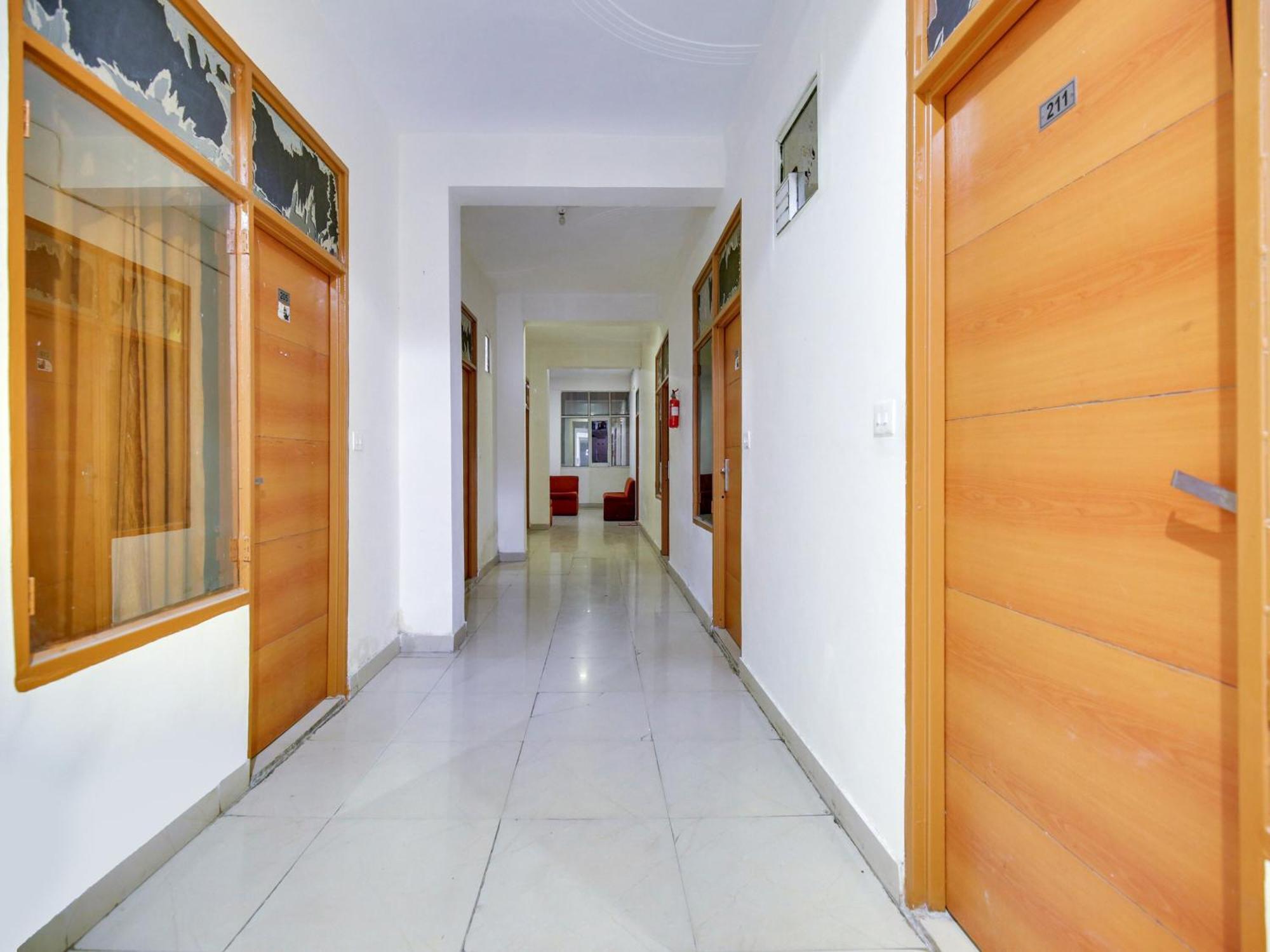 Hotel O Platinum Inn Nayagaon Luaran gambar